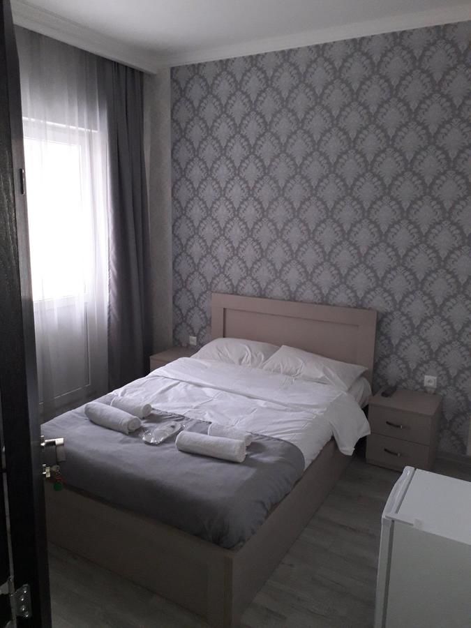 Проживание в семье Guest House L&A Тбилиси-4