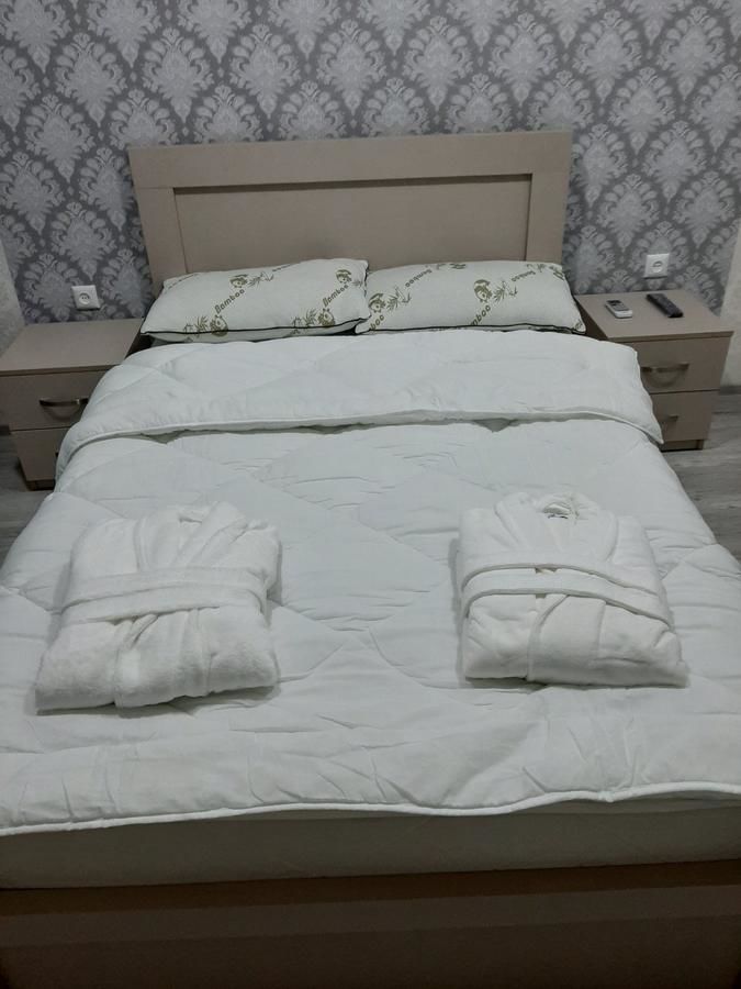 Проживание в семье Guest House L&A Тбилиси-13