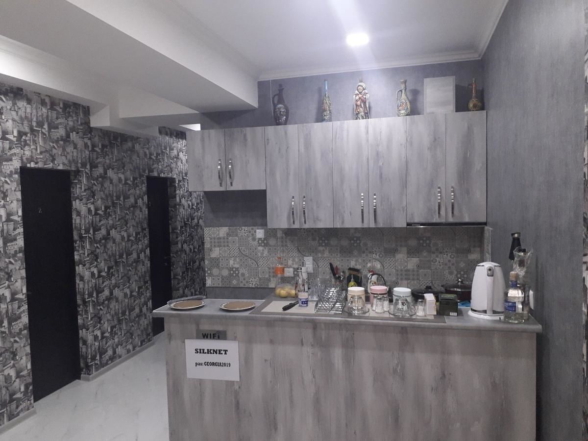 Проживание в семье Guest House L&A Тбилиси-21