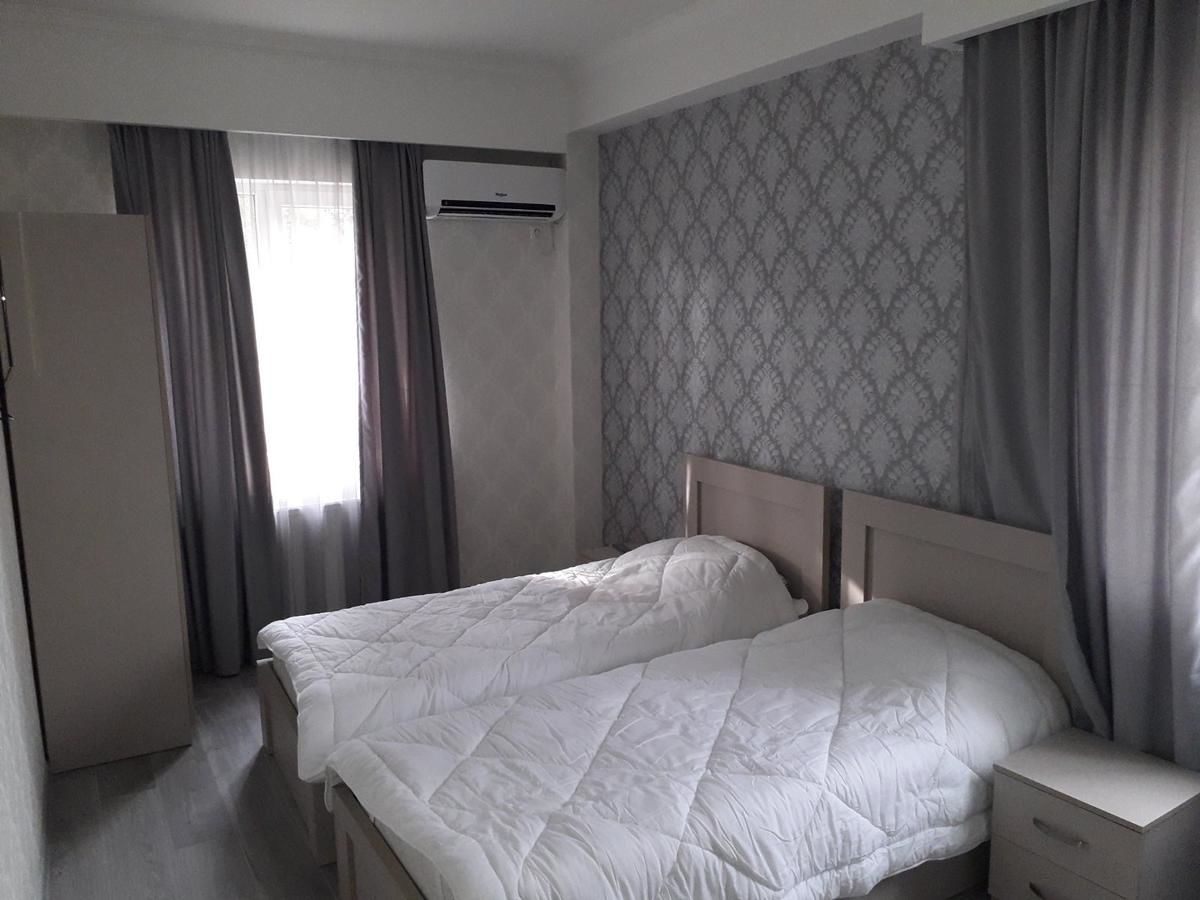 Проживание в семье Guest House L&A Тбилиси-11
