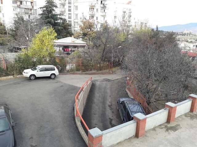 Проживание в семье Guest House L&A Тбилиси-7